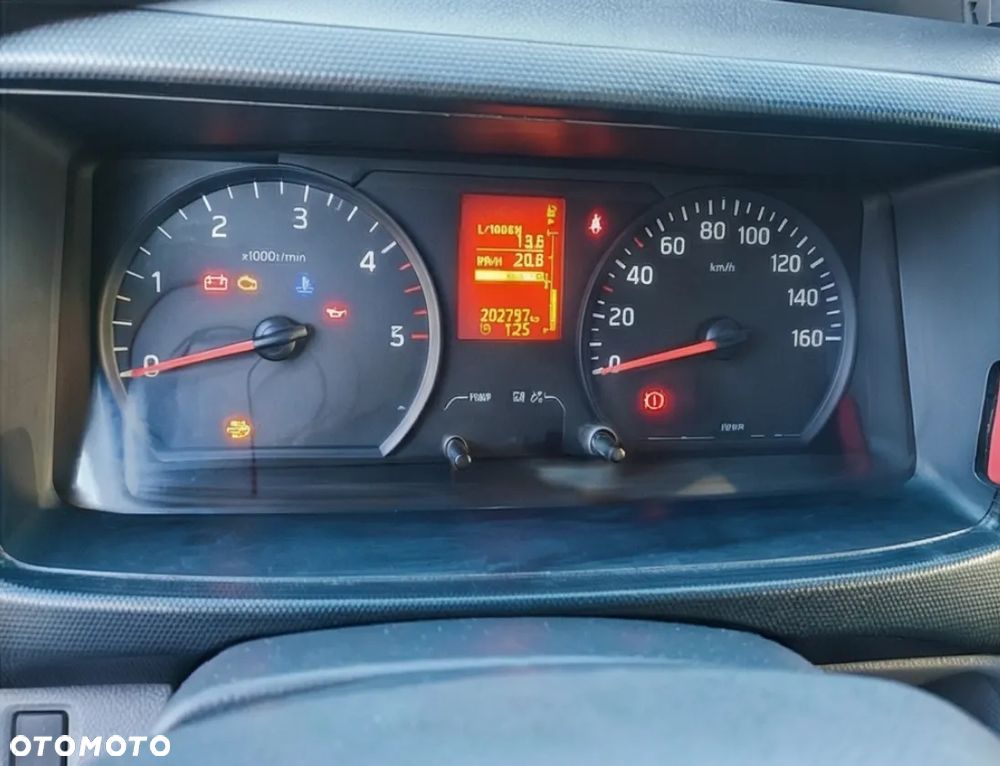 Nissan Cabstar NT 400 śmieciarka - 3