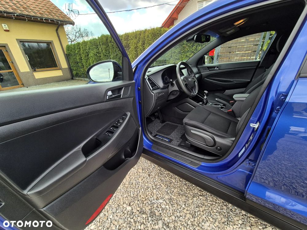 Hyundai Tucson blue 1.6 GDi 2WD Passion - 3
