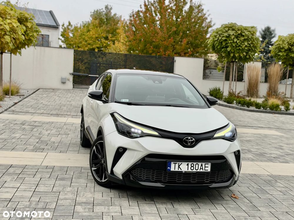 Toyota C-Hr 2021 photo 2