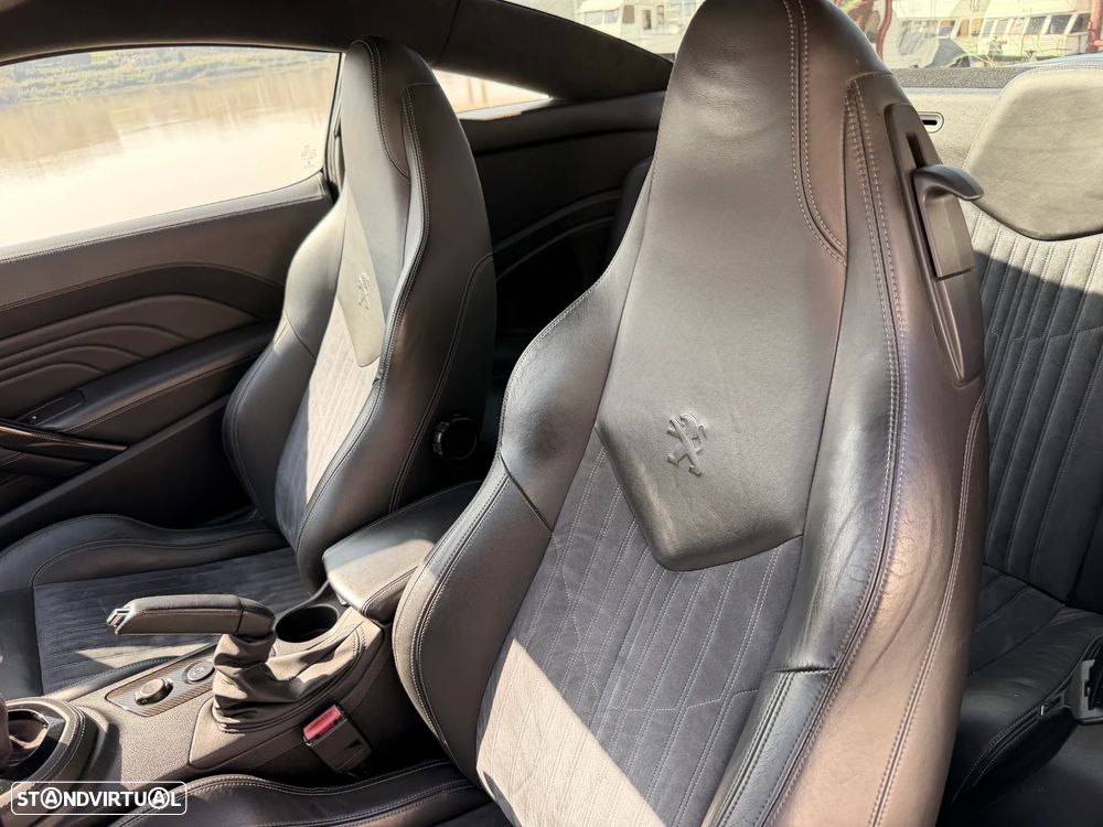 Peugeot RCZ 1.6 200 THP Red Carbon - 34