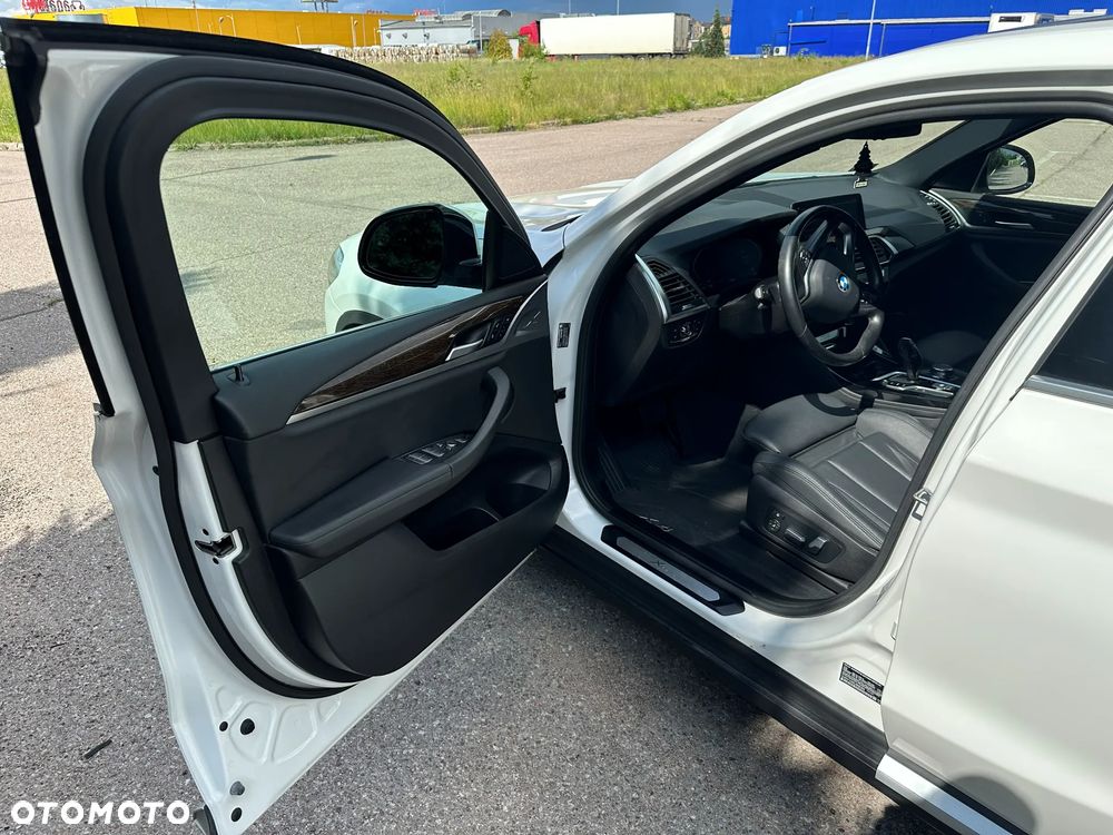 BMW X4 xDrive30i xLine sport - 11