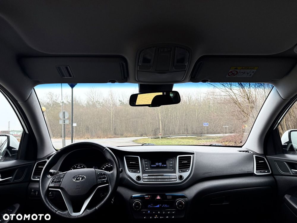 Hyundai Tucson 1.6 GDI BlueDrive Comfort 2WD - 9