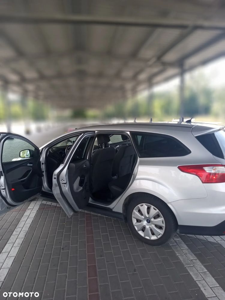 Ford Focus - 16