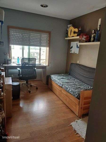 Apartamento T3 bem localizado - Grande imagem: 5/12