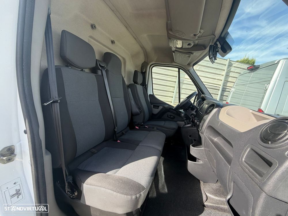 Renault Master 2.3 dCI L3H2 3LUG 3.5t - 12