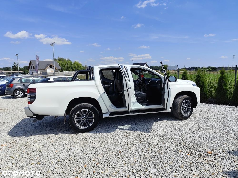 Mitsubishi L200 - 23