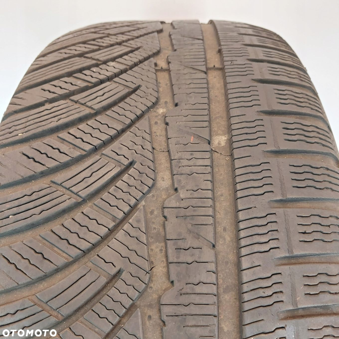 245/45R18 100V Michelin Pilot Alpin 4 2021r 78241 - 2