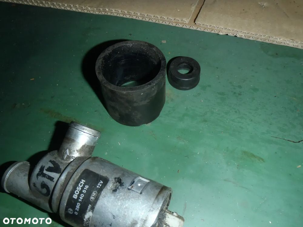 Bosch 0 280 140 516 Zawór pozycji jałowej, zasilanie powietrzem calibra omega astra frontera volvo saab renault - 2