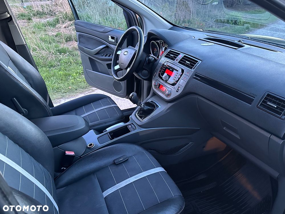 Ford Kuga 2.0 TDCi 2x4 Trend - 8