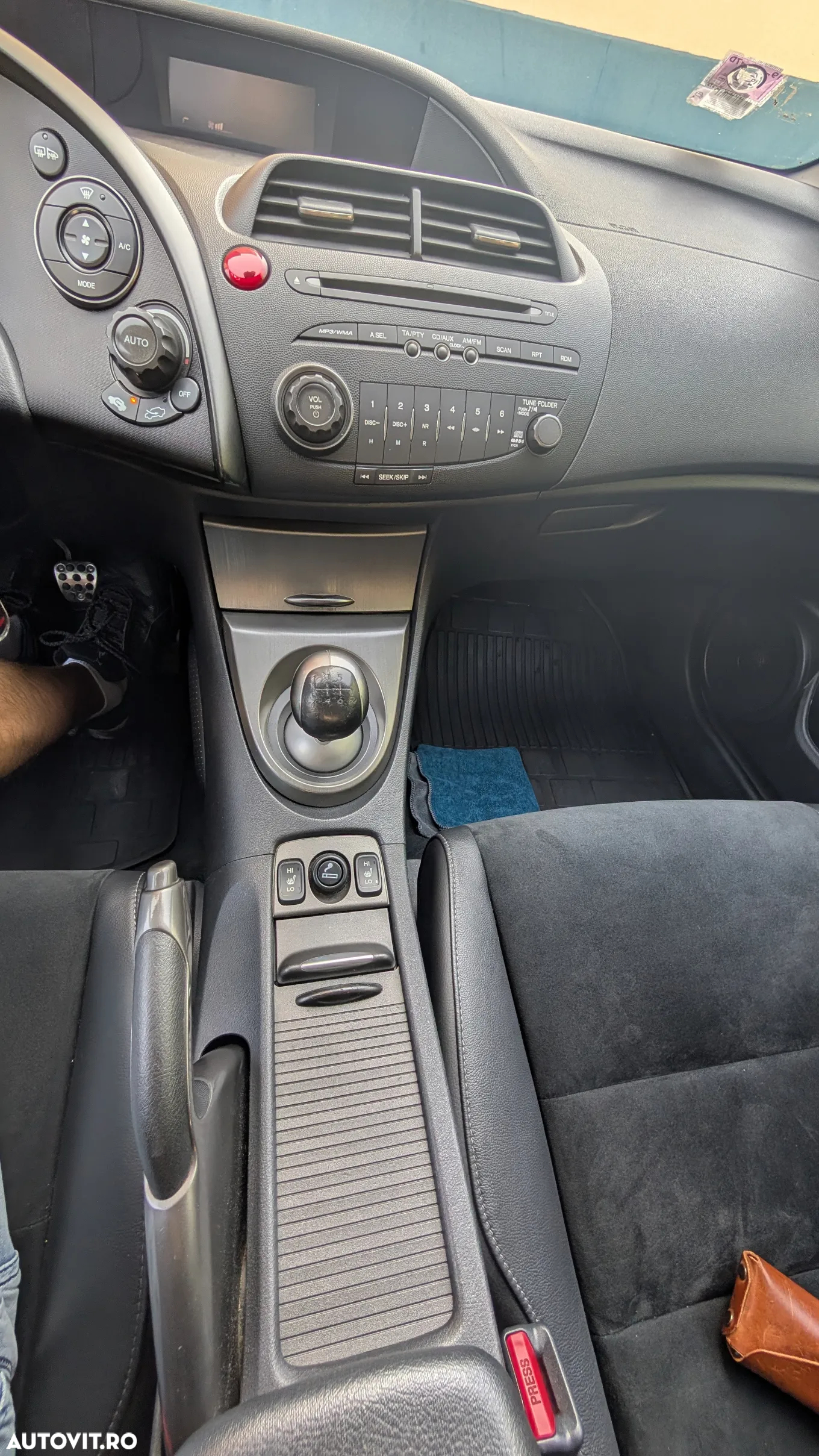 Honda Civic 1.8 S - 5
