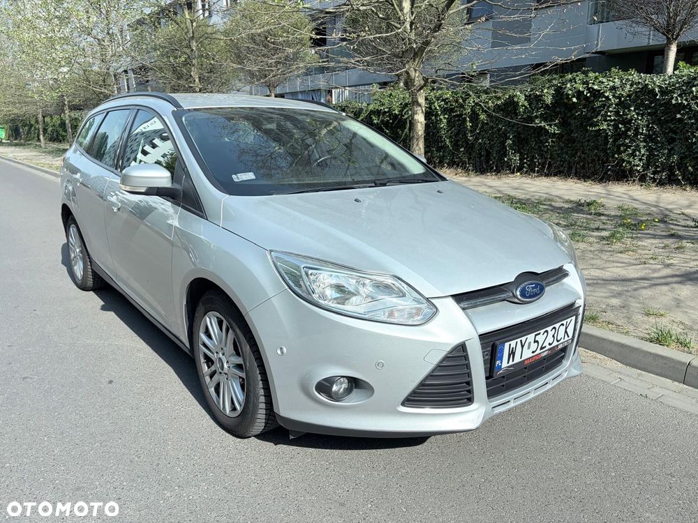 Ford Focus 1.6 TDCi DPF Start-Stopp-System SYNC Edition - 3
