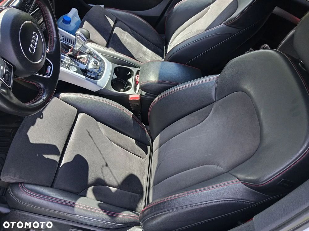 Audi Q5 2.0 TDI S tronic - 12