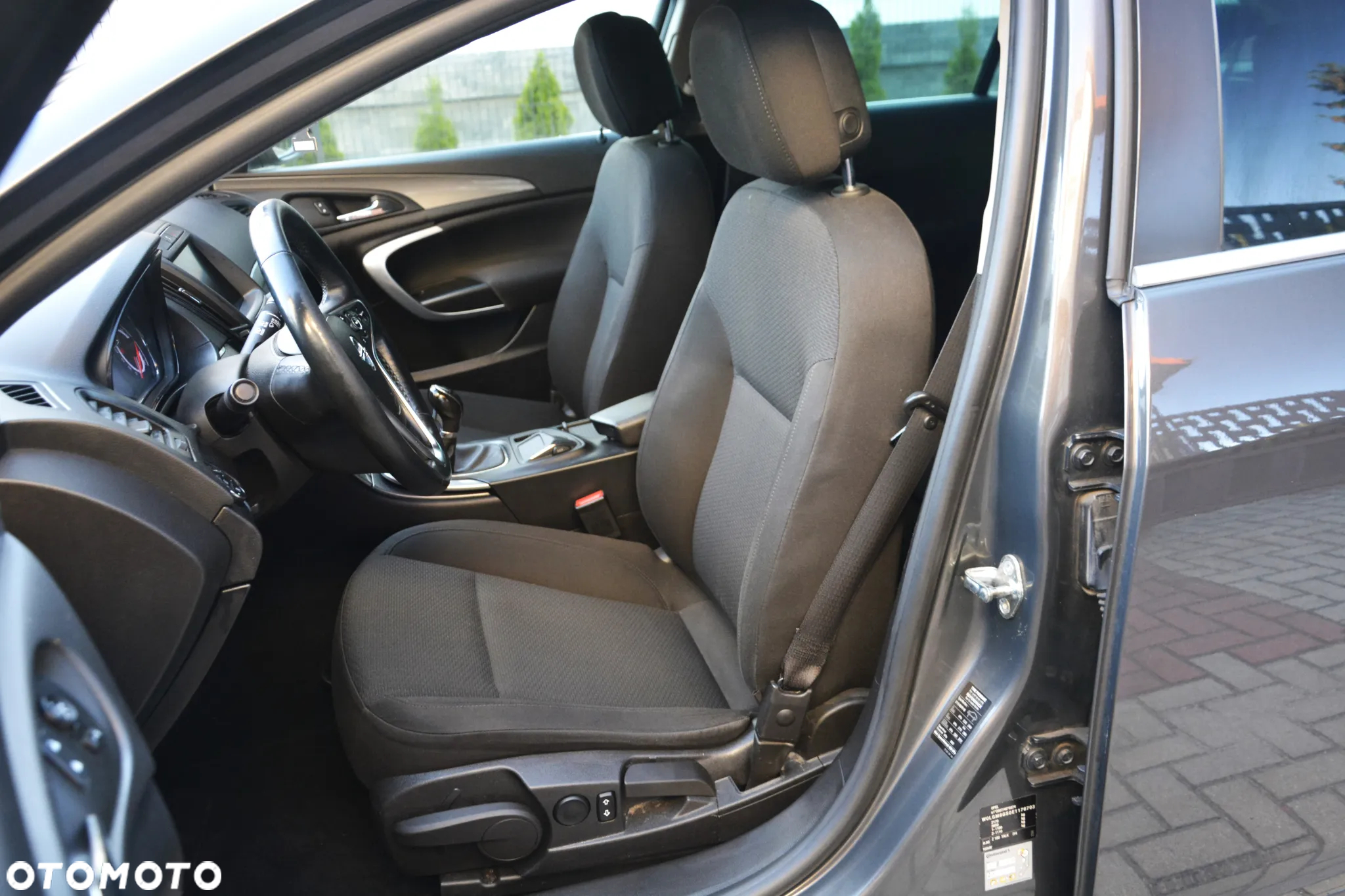 Opel Insignia - 27