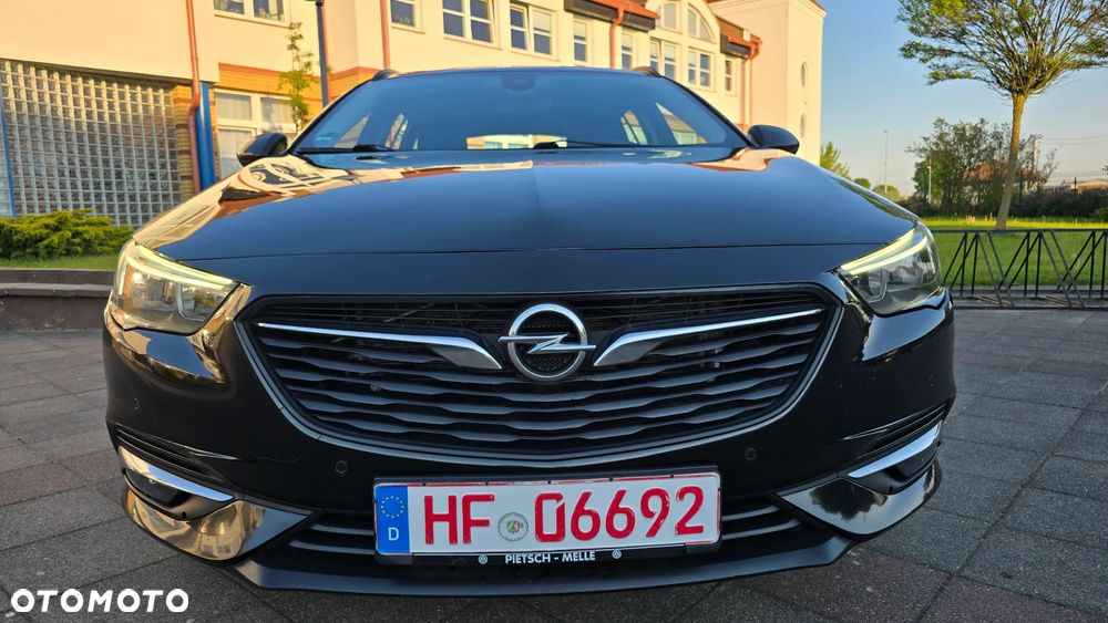 Opel Insignia - 22