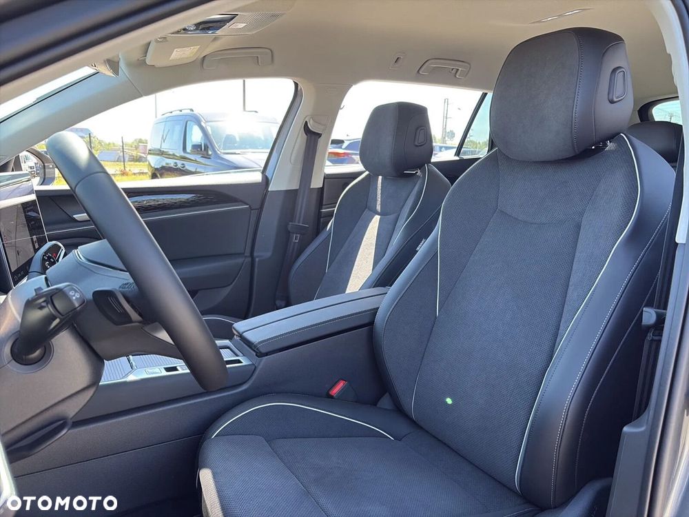 Volkswagen Passat Variant 2.0 TSI Business Plus DSG - 12