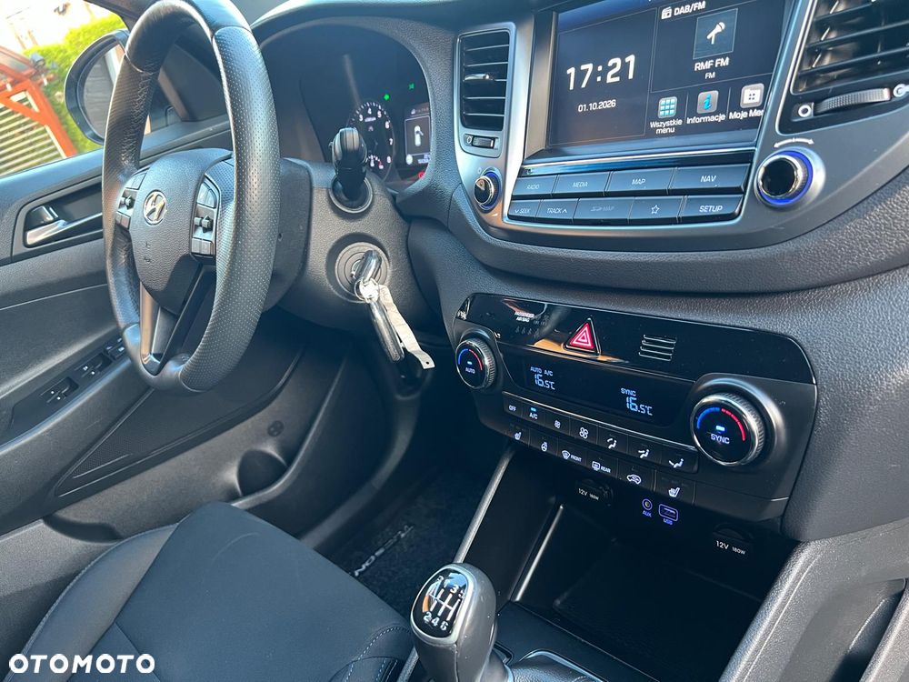 Hyundai Tucson blue 1.6 GDi 2WD Passion - 16