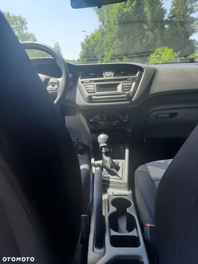 Hyundai i20 1.2 Fresh - 10