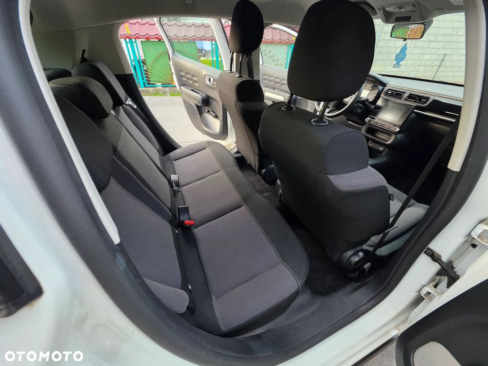Citroën C3 BlueHDi 100 S&S FEEL - 11
