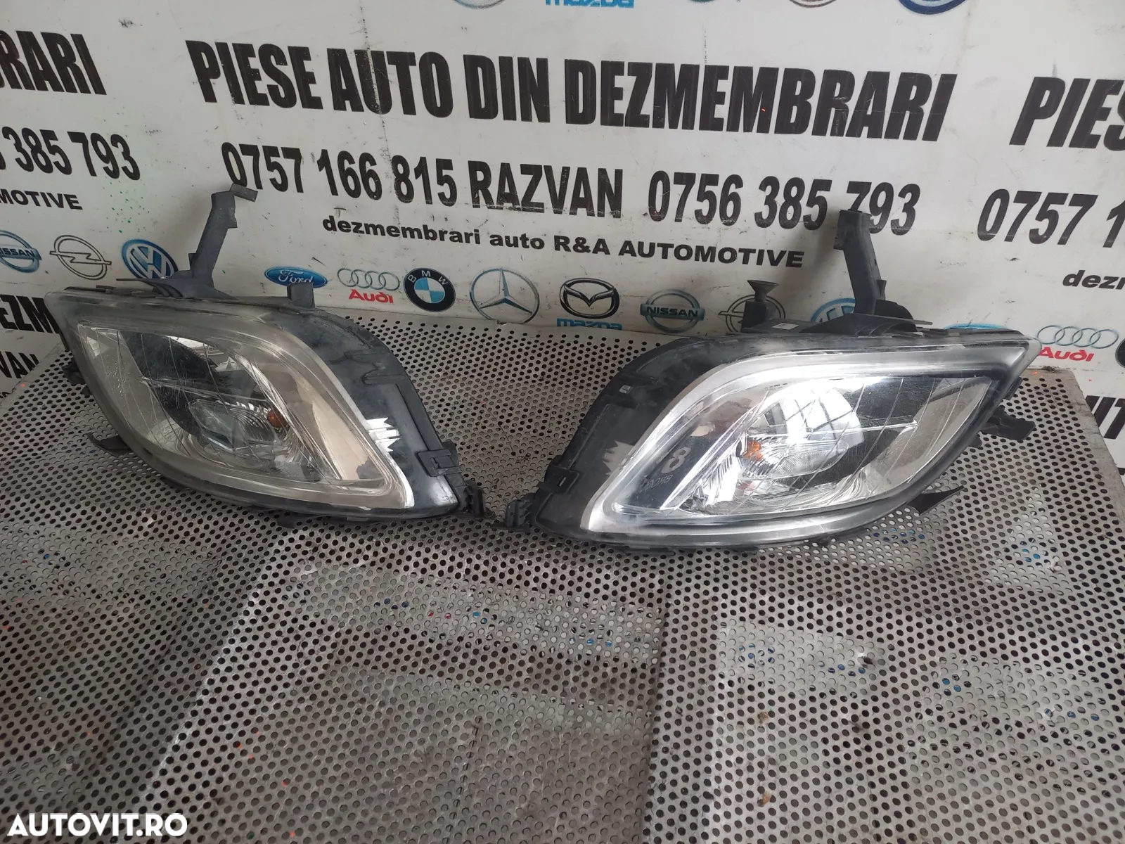 Proiectoare Proiector Ceata Stanga Dreapta Opel Astra J Motor A17DTJ A17DTH A17DTR - Dezmembrez Ara - 5