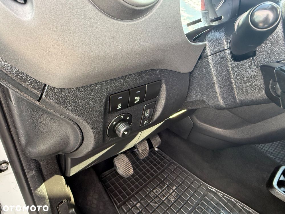 Citroën Berlingo Multispace BlueHDi 100 SELECTION - 20