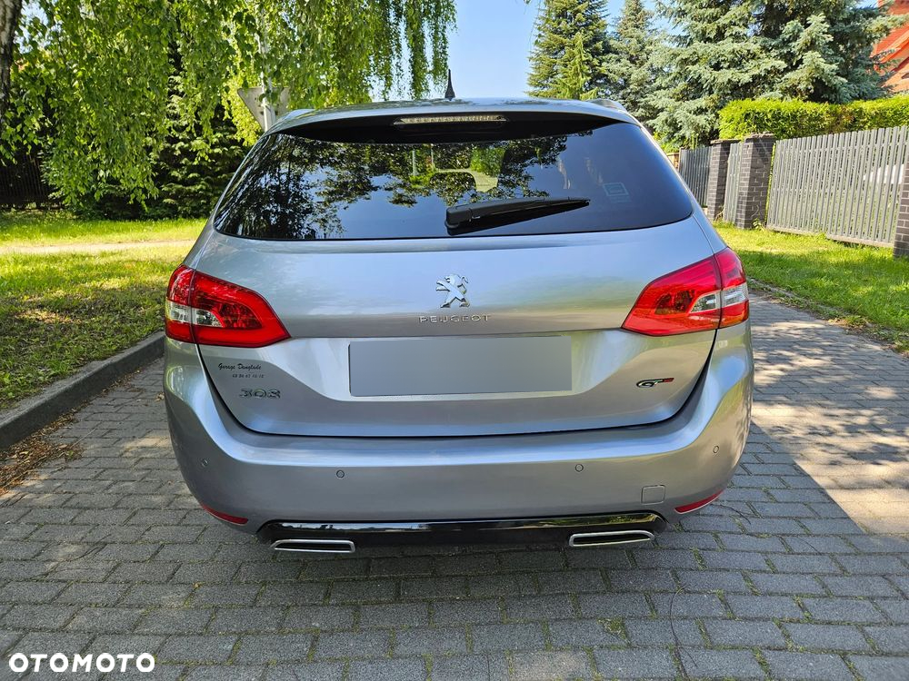 Peugeot 308 1.6 e-THP GT S&S - 10
