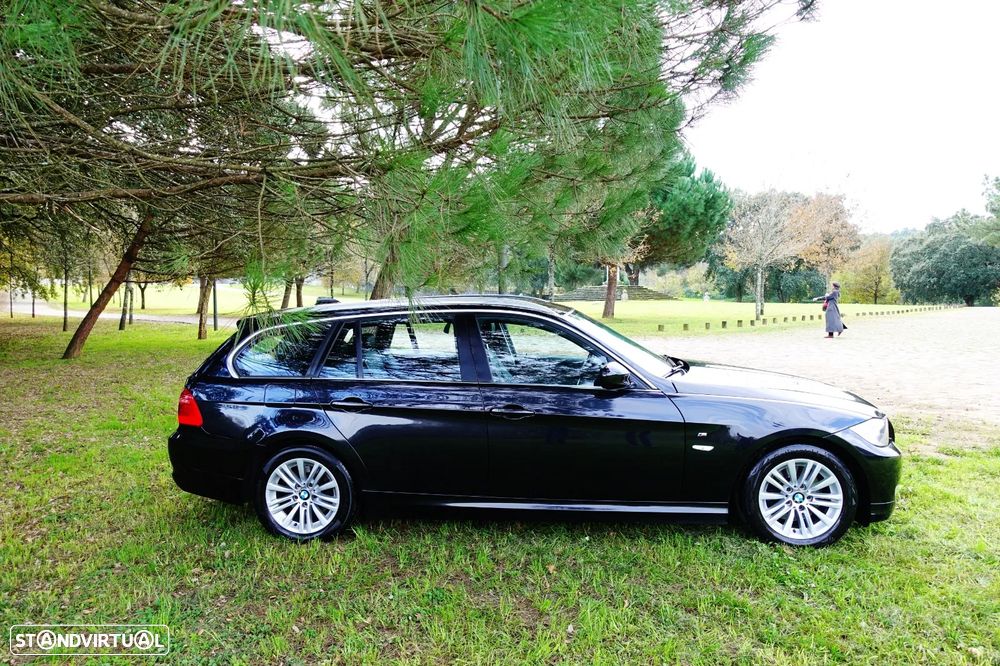BMW 320 d Sport - 15