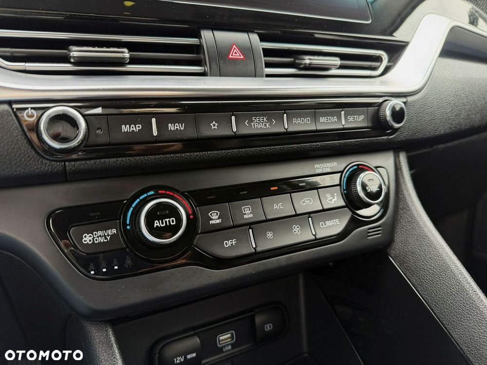 Kia Niro 1.6 GDI Hybrid L Business Line - 14