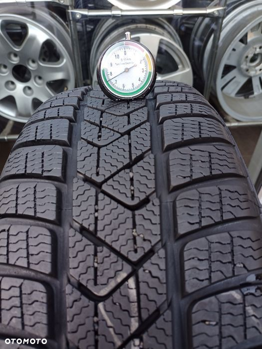205/60R16 96H Pirelli Sotto zero 3  Para ZIMA 2023R. K5 DEMO jak nowe - 2