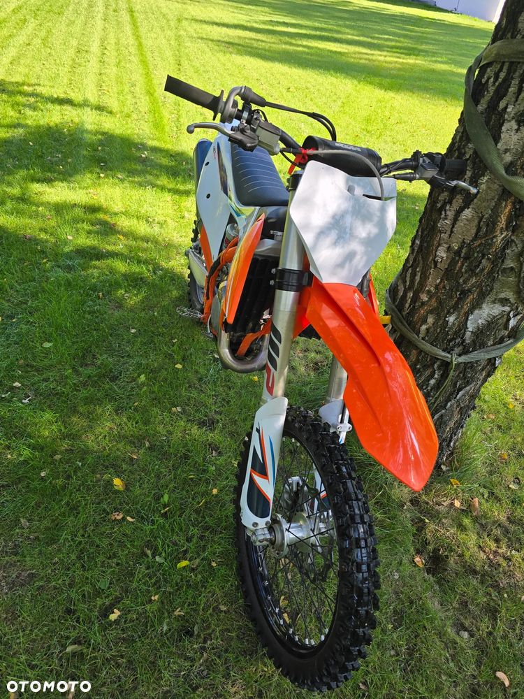 KTM SXF - 7