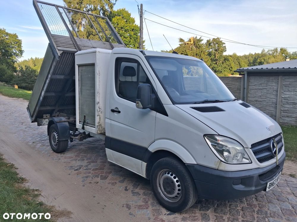 Mercedes-Benz Sprinter - 2