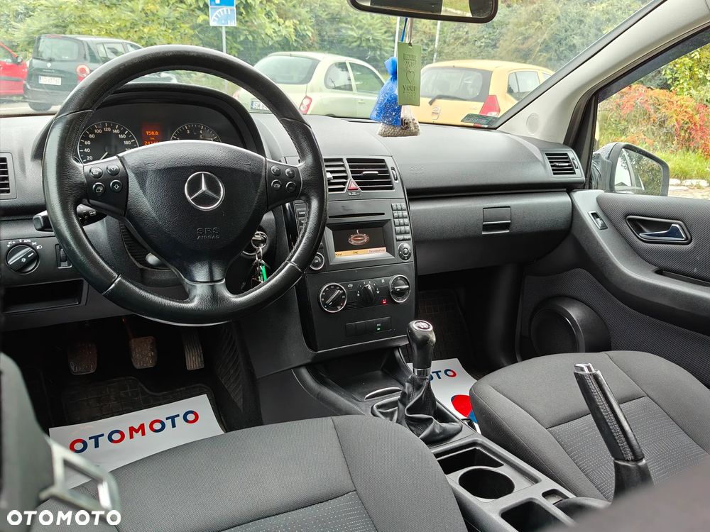 Mercedes-Benz Klasa A 150 BlueEFFICIENCY Avantgarde - 6