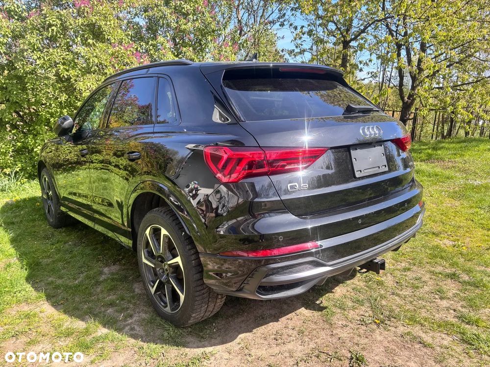 Audi Q3 45 TFSI Quattro S tronic S line - 2