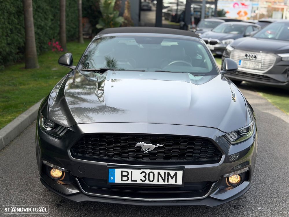 Ford Mustang 2.3i EcoBoost - 31