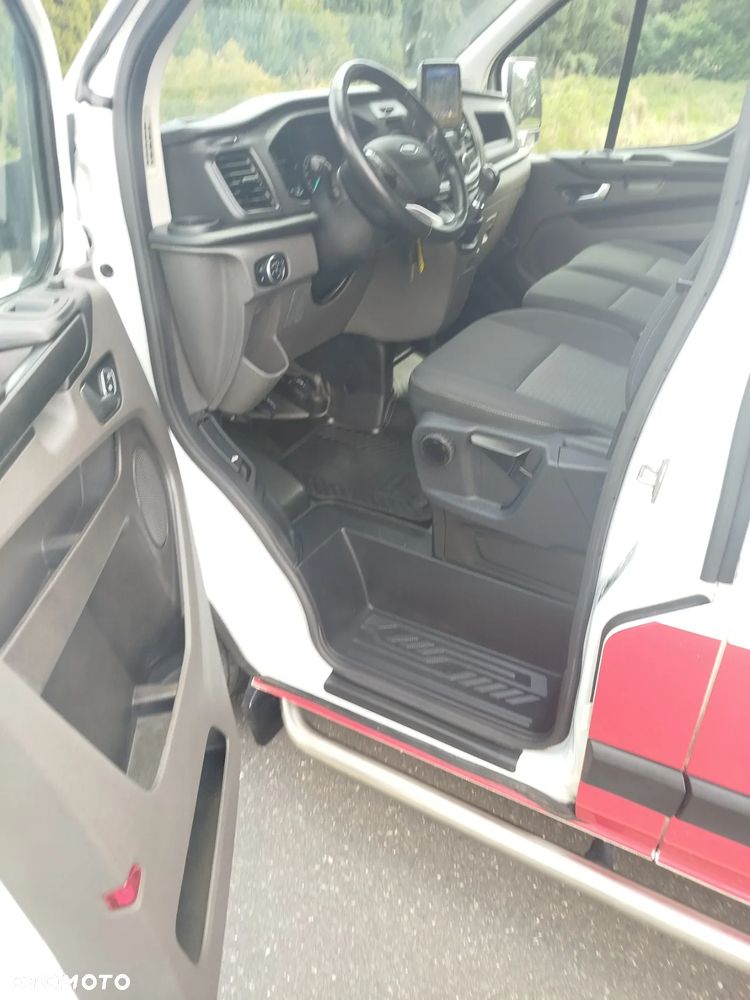 Ford TRANSIT CUSTOM - 17