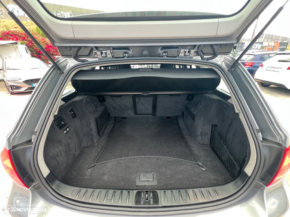 BMW 320 d DPF Edition Fleet Sport - 11