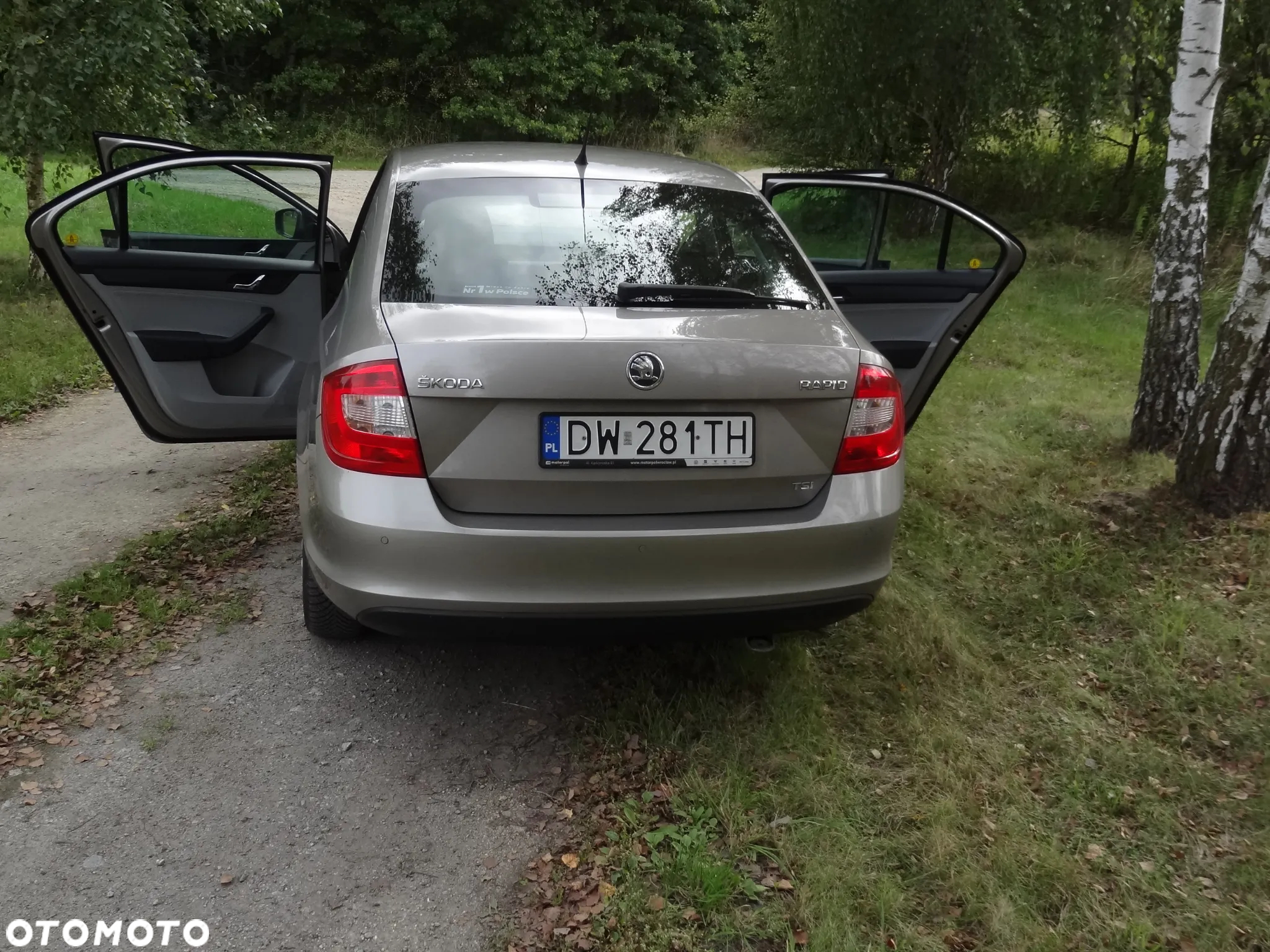 Skoda RAPID 1.2 TSI Active - 8