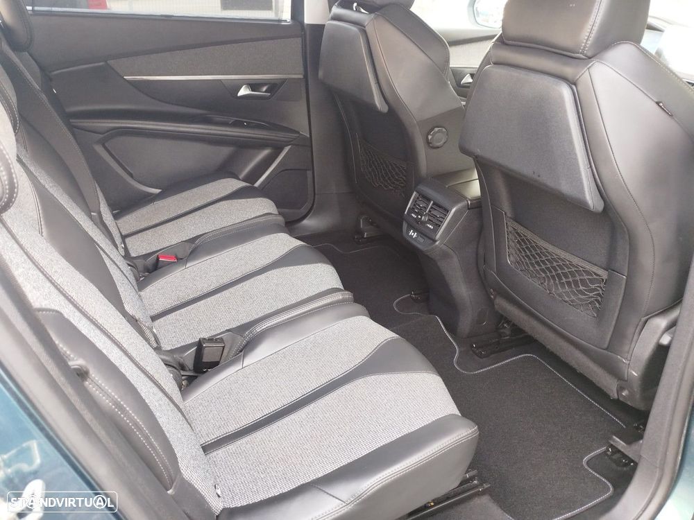 Peugeot 5008 1.2 PureTech Allure Grip Control - 28