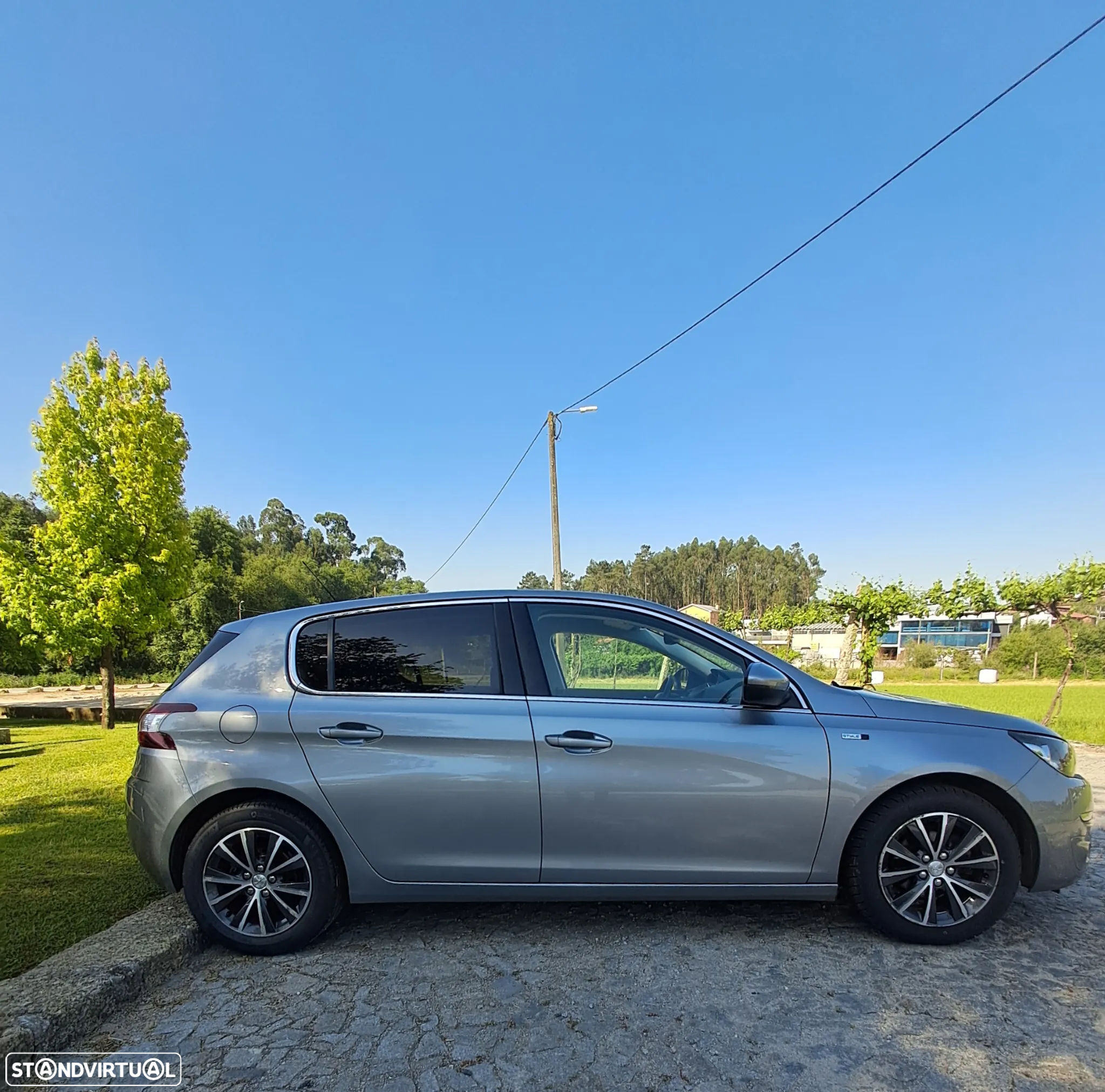 Peugeot 308 1.2 PureTech Style J17 - 3