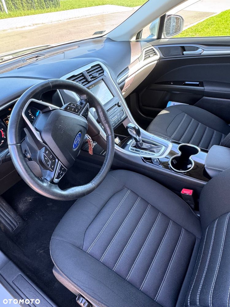 Ford Mondeo - 8