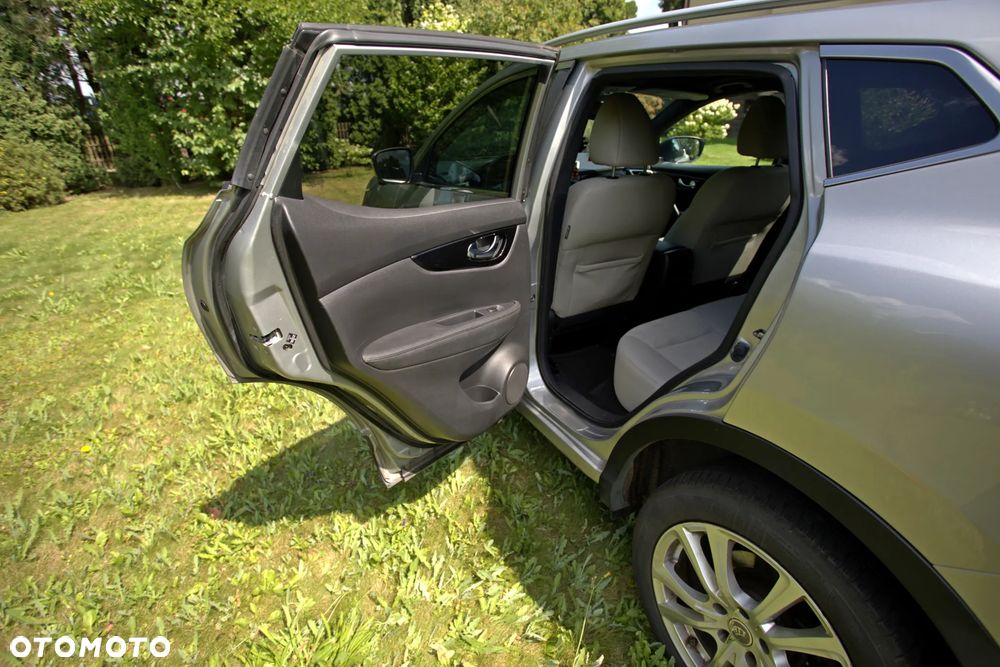 Nissan Qashqai 1.6 dCi 4x4 360 S&S - 9