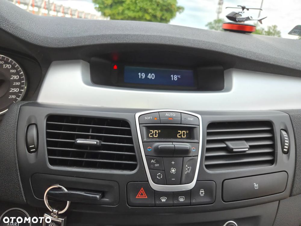 Renault Laguna - 9