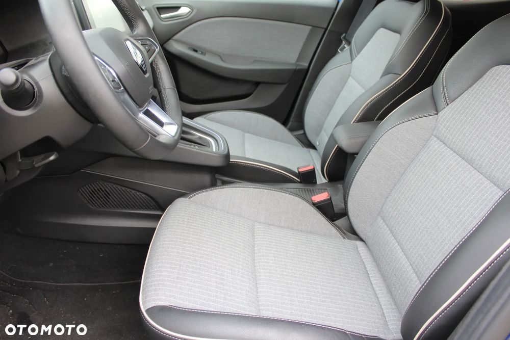Renault Clio 1.6 E-TECH Intens - 12
