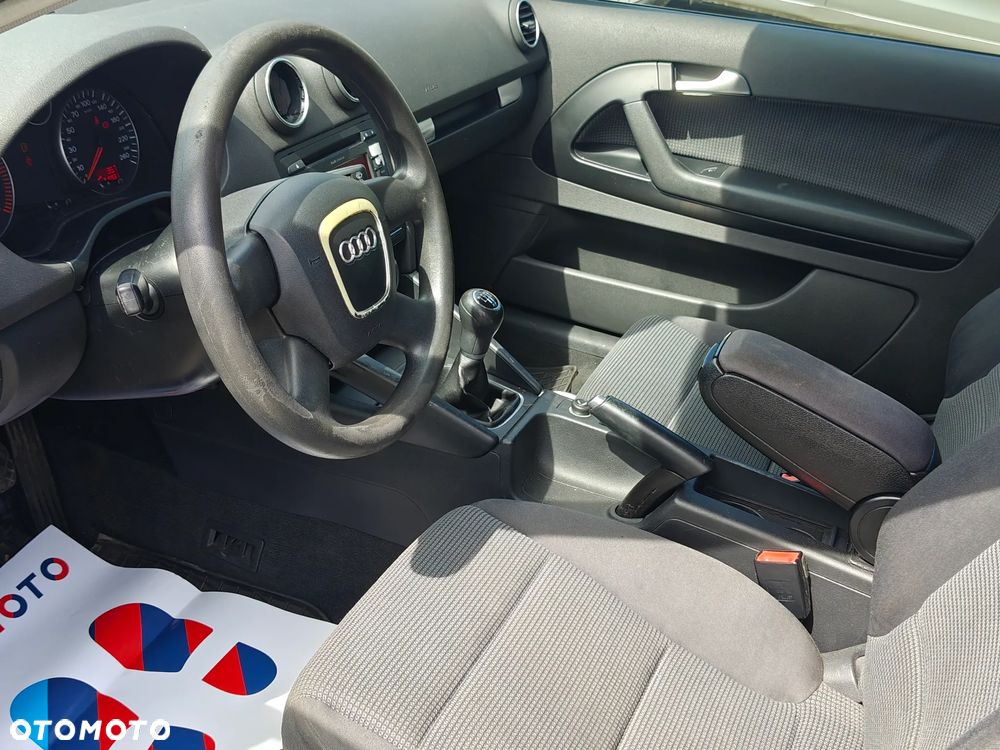 Audi A3 3-drzwiowe 1.9 TDI DPF S Line Sportpaket plus - 8