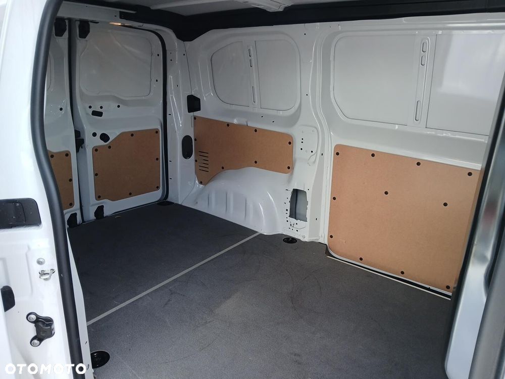Toyota PROACE - 12