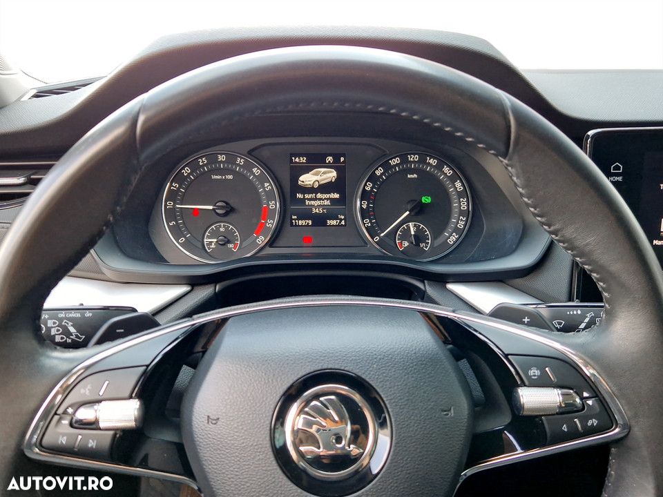 Skoda Octavia 2.0 TDI DSG Ambition - 20