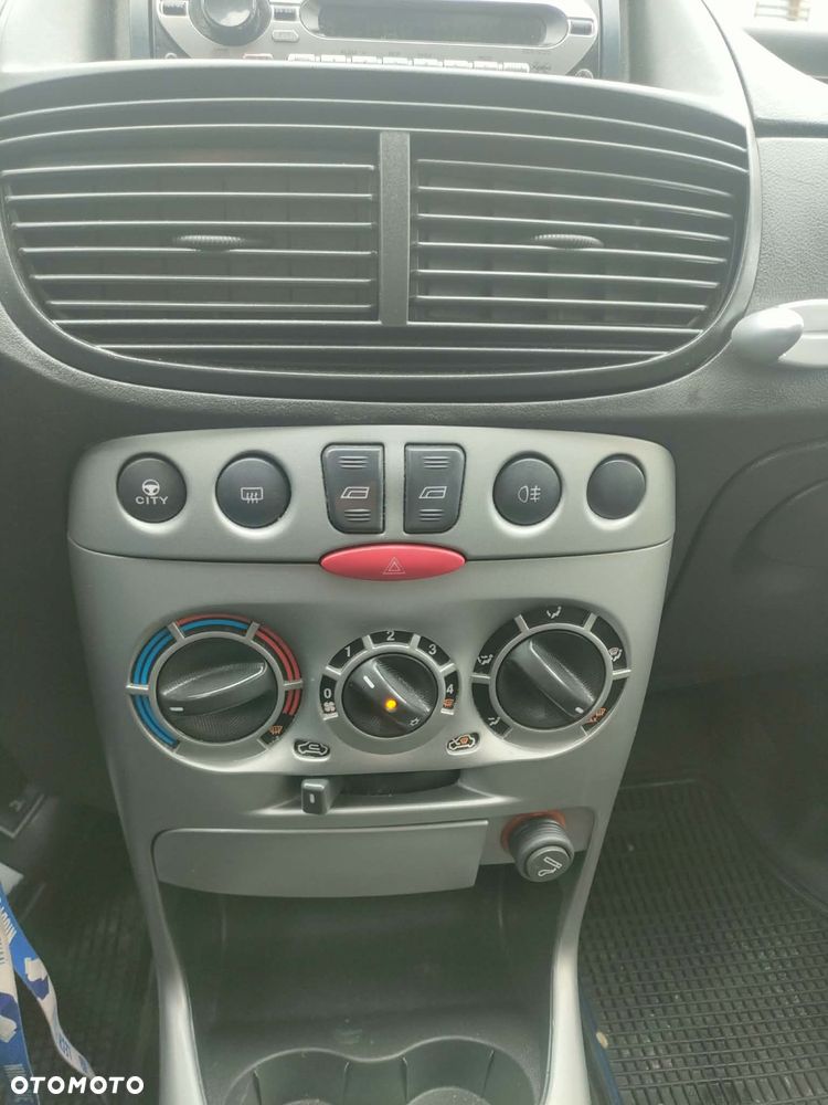 Fiat Punto 2008 photo 4