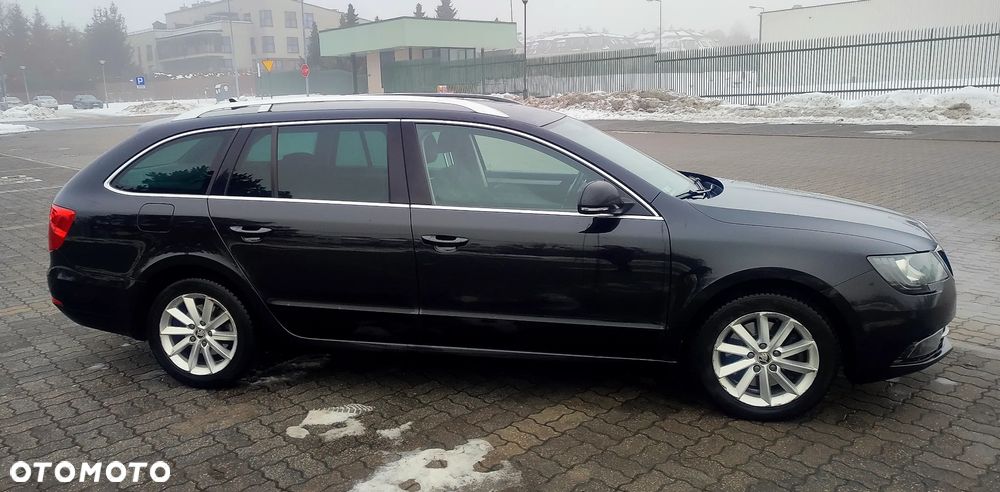 Skoda Superb 2.0 TDI Elegance - 10