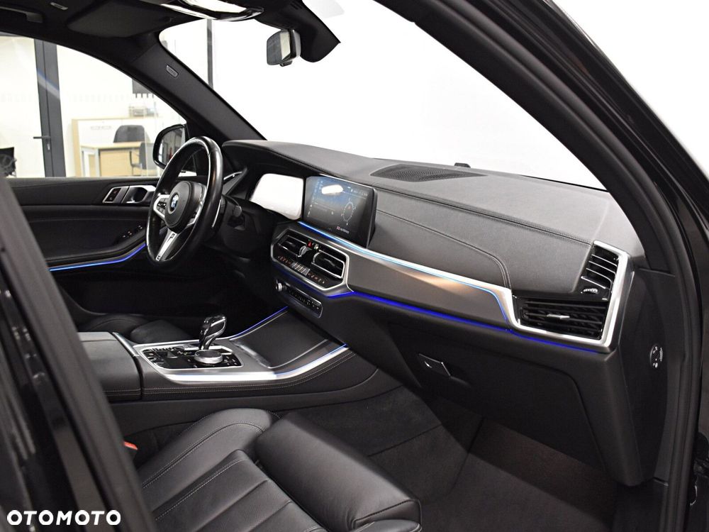 BMW X5 xDrive30d mHEV - 12