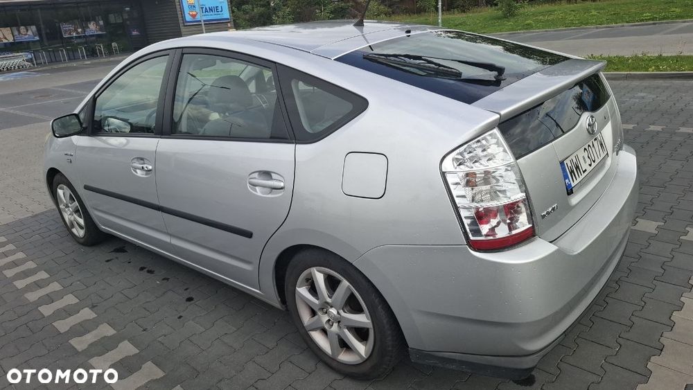 Toyota Prius 1.5 VVT-i Sol - 7