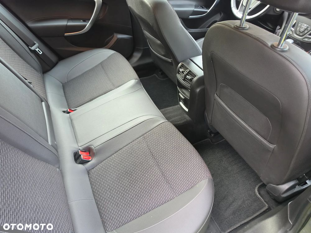 Opel Insignia 2.0 CDTI Cosmo - 22